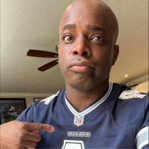 Meet your Posher, Adrain